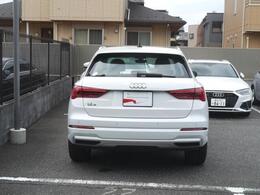 当店はアウディフォルクスワーゲンリテールジャパンの取扱車両でしたら、どちらの店舗のお車でもお取り寄せ可能です。
