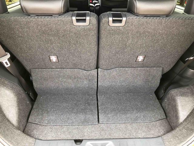 荷室空間も広く、シートアレンジもできるので使い分けできます。