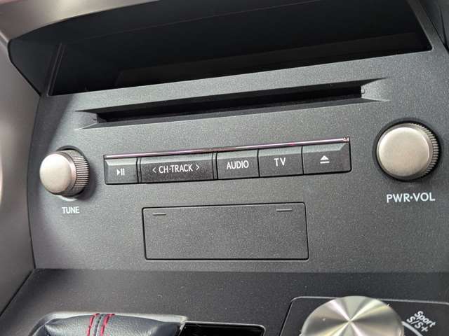 【純正SDナビ】充実のナビ機能はもちろん、Bluetoothオーディオ等の接続にも対応した高音質な音楽をお楽しみいただけます♪