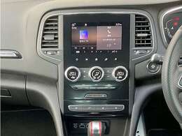 ■純正タッチパネルオーディオ/バックモニター/USB/Bluetooth/アップルカープレイ/アンドロイドオート/フルオートエアコン！