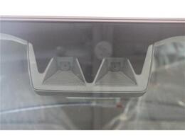 自動で障害物を検知してブレーキ補助をしてくれます！