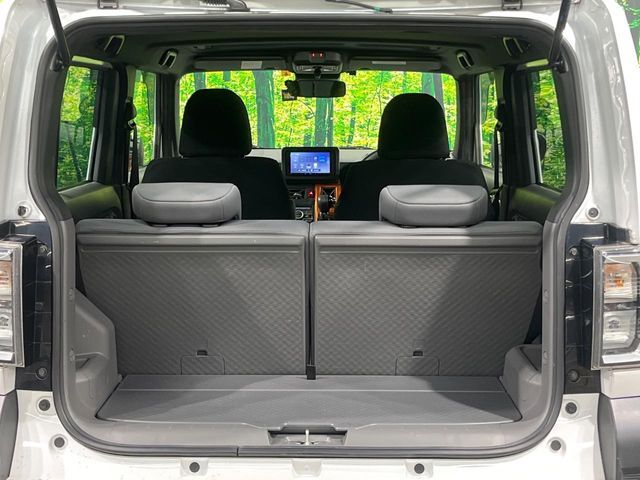 普段のお買い物や通勤、送迎等に十分な荷室スペースを確保しております。セカンドシートを倒すと、大きな荷物の積載も可能です♪