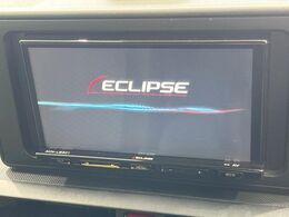 【ナビゲーション】使いやすいナビで目的地までしっかり案内してくれます。各種オーディオ再生機能も充実しており、お車の運転がさらに楽しくなります！！