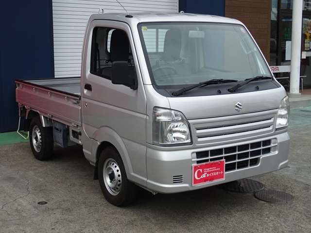 仕入れの際に車輌をしっかりチェックし、不具合・損傷箇所が無いかの確認を行います、お客様により良い商品が提供できるかの判断をした上で車輌の仕入れを行っております☆