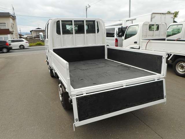 いすゞ エルフ 3.0 ダブルキャブ フルフラットロー ディーゼル