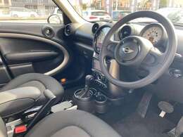 良い車を低価格で！お客様のご要望にお応えできるよう充実した在庫台数をご用意しています！！