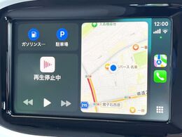 ●Apple　Car　Play：スマホとの有線接続で、ナビ・オーディオ再生などスマホのアプリ機能が画面でも使える便利機能です！