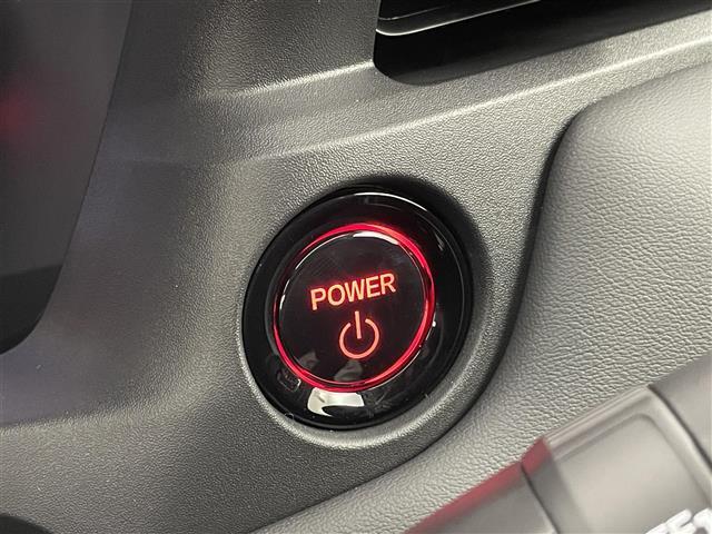 【運転席操作部】快適なドライブを楽しむための機能が装備されています！運転席から触れるので、使いやすいです！除菌プランいれていただくと、さらに清潔で安心していただけます！