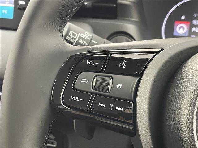 【運転席操作部】快適なドライブを楽しむための機能が装備されています！運転席から触れるので、使いやすいです！除菌プランいれていただくと、さらに清潔で安心していただけます！
