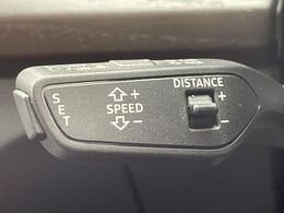 ●レーダークルーズコントロール：前の車との車間距離を一定にとりつつ、一定速度で自動走行してくれる次世代のクルーズコントロール！主に高速道路や自動車専用道路で使用する便利な機能です！