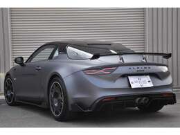 【アフターサービス】当社ではご購入頂きました後もお任せ頂けるよう、アフターサービスの環境整備にも努めております。積載車2台　弊社所有代車25台完備（すべてレンタカー登録保険加入済み）