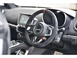 【丁寧な納車準備】当社ではご納車整備から、最終の仕上げまで、少しお時間を頂く車種が御座います。安心安全な状態でご納車するためのお時間です。（ご納車まで最短2週間～1ヶ月お時間を頂く車種が御座います。）