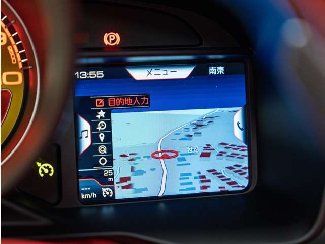 Apple Car Playが装備されています。