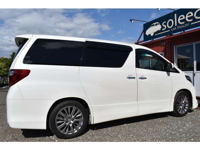 各メッキパーツはスモークメッキとなっております♪　☆全車無償保証付き！ご納車前整備も提携認証整備工場にてしっかりと行わせて頂きますので、ダブルでご安心頂けます☆