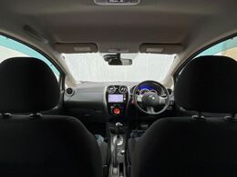 グループ総在庫数約20，000台！！全国の系列店からメーカー・車種問わずご紹介出来るので、あなたにピッタリのお車が見つかるはずです♪まずはお問い合わせ下さい☆