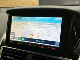 【純正メーカーナビ】装備でフルセグTV視聴やBluetooth等充実装備。