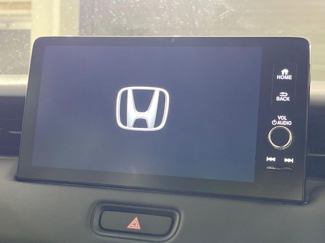 【9インチ　ホンダコネクトディスプレイ】視認性の高い大画面ディスプレイでナビの使用や、お持ちのスマートフォンと連携したbluetoothでの音楽再生が可能です♪