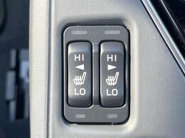 【シートヒーター】寒い日に重宝するシートヒーター！エアコンより早く温まってくれるので寒がりの人も安心ですね♪エアコンの温風は乾燥するから苦手、という方にもをおすすめです。