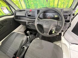 グループ総在庫数約30，000台！！全国の系列店からメーカー・車種問わずご紹介出来るので、あなたにピッタリのお車が見つかるはずです♪まずはお問い合わせ下さい☆