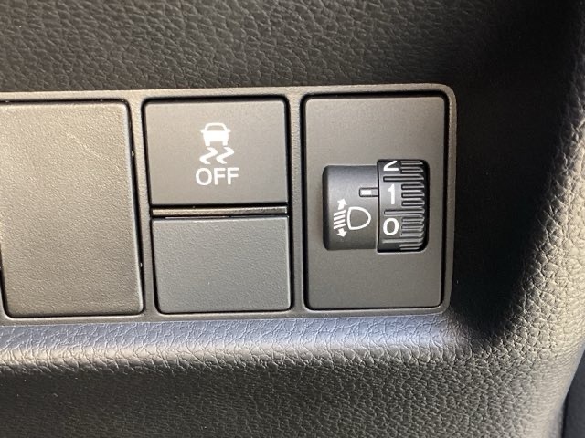 安全運転支援システム　Honda　SENSING付きです。常にシステムで周囲の状況を認識し、ドライバーをサポートします！！