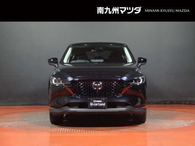 【LEDヘッドライト】夜間も明るく鮮明に照らしますので、安全性も向上します。