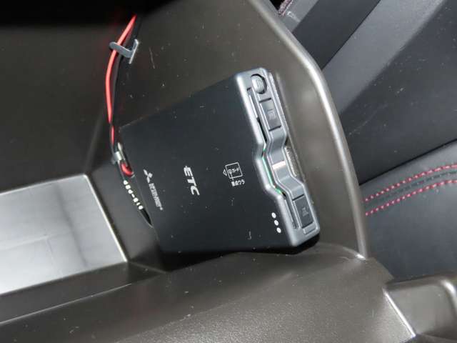 【ETC装着】再セットアップ後高速道路の料金所をノンストップで通過できて大変便利です。