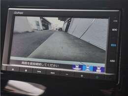 ◆バックカメラ◆リバースにするだけで映ります、後方の安全確認や、狭い駐車場での車庫入れ、雨の日や夜間など視界の悪い時に便利です！安全にバックする為には欠かせない装備です。