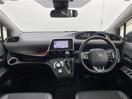 ◆【インパネ全体】全方位で視界が広く、高い目線で運転もしやすいです！