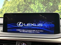 【12.3インチワイドナビ】高級感とインパクトのある大型ワイドナビを装備。各種オーディオ操作はもちろん、横長ワイド画面でのマップ2分割表示など、利便性も高いナビです♪