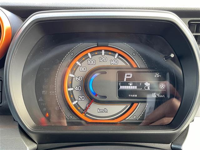 スピードメーターの画像です。店舗にて現車の確認もいただけますので、お電話で在庫のご確認の上是非ご来店くださいませ！！！ワクワクするクルマ選びをご提案します！