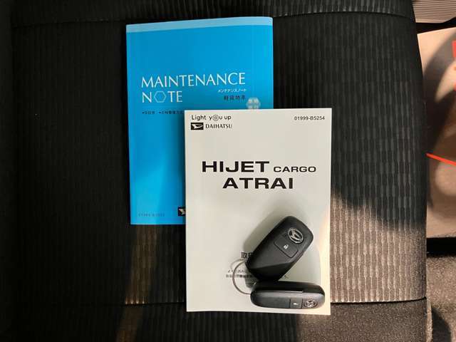 より多くの一般の方へ車を届けれればと思っておりますので同業者様への販売は極力控えさせて頂いております。ご了承下さい。