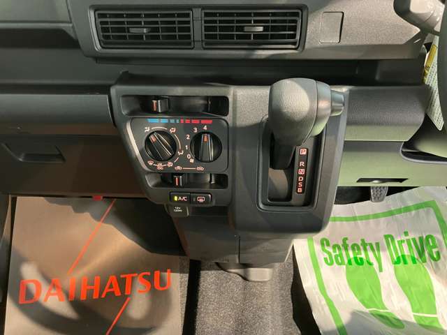 ご購入後に関しては、納車後のアフターフォローもバッチリです！
