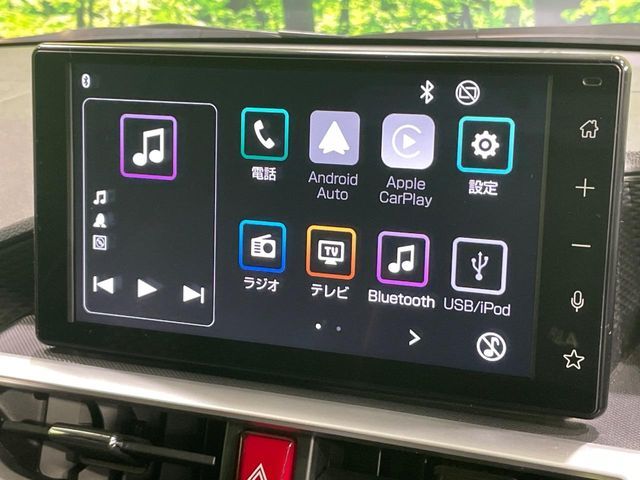 【ディスプレイオーディオ】お手持ちのスマートフォンとの連携で、ナビや音楽再生など各種アプリを使用可能。スマホに近い感覚でお使いいただけます♪