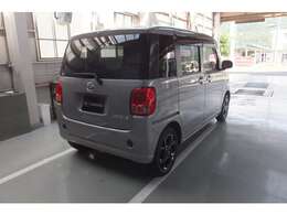 女性ワンオーナーの禁煙車です。どなんでもご相談ください☆