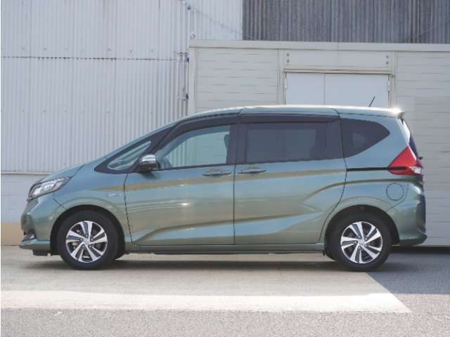◆法定整備実施◆Honda認定中古車の整備基準にもとづく整備を実施いたします。法定点検の整備に加え、Honda独自のプラスアルファー点検整備を実施。基準を満たしていない消耗部品を交換いたします。