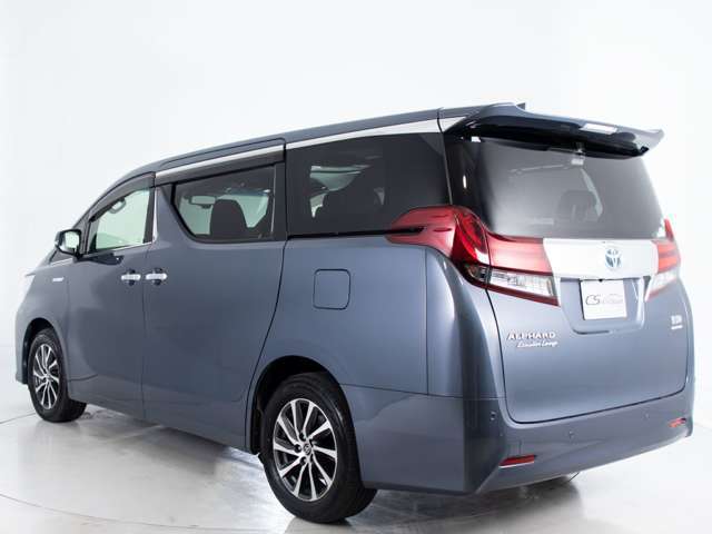 当社では販売車両の1台1台に車輌状態評価書【修復歴の有無、走行距離計の交換、改ざん等の有無を証明する書面】がついております。内外装抗菌クリーニング済み！！これからも気持ちよくお乗り頂けます☆