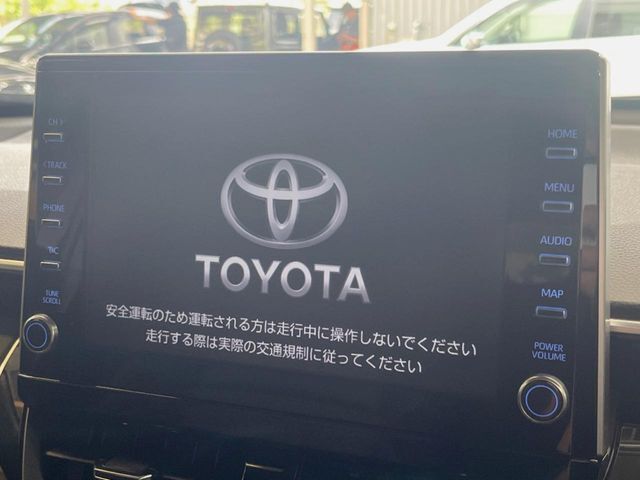 【9インチ　ディスプレイオーディオ大画面ディスプレイへお持ちのスマートフォンと連携して、ナビやbluetoothでの音楽再生が可能です♪デザインはもちろん操作性も良好！別途ナビ機能の取付可能です♪