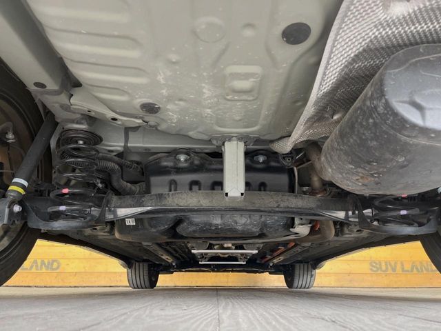 下回りがきれいなうちに、防錆加工の施工がオススメ。降雪地域はもちろん、沿岸部にお住いの方や、趣味でマリン・ウィンタースポーツをされる方にご好評いただいております。