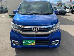 （株）あっぷる関西は業界経験者多数在籍！！新車ディーラー営業・大手中古車ディーラー営業・新車ディーラー整備士など、豊富な知識と経験をお客様の車選びや納車後のサポートをお手伝いさせて頂きます。