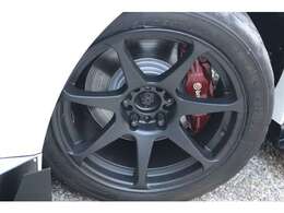 ☆マットブラックホイールは、車体のカラーとマッチしていてとてもCOOLです！