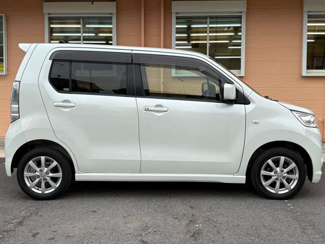 自動車保険、オートローンも取り扱いしております。仮審査は誰でも無料で出来ますのでお気軽にお問合せ下さい。オンライン、郵送にてお手続き可能です。お気軽にお問合せ下さい♪