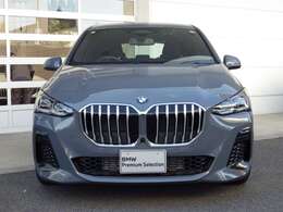 在庫車両はすべて、入庫段階での厳正な車両チェック（第3者機関日本査定協会による査定）を実施しております。メーター改ざん車、修復歴車などは一切ございませんので、どうぞご安心くださいませ。