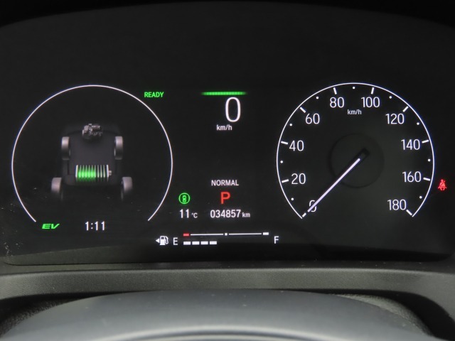 ハイブリッド車専用メーターです！