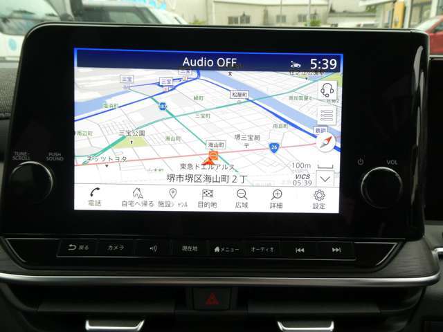操作性の良い日産純正メモリーナビ。