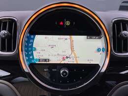 8.8インチ純正タッチパネルHDDナビ、ミュージックサーバー、Bluetooth、ハンズフリーフォン付。