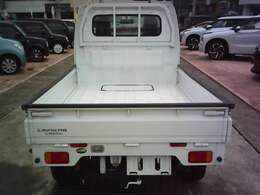 ☆　「三菱」の新車・UCARはもちろん！　「スズキ」の新車・UCARもお取り扱いしておりますのでお気軽にお問い合わせください！　☆　TEL　088-662-0116　まで！　水曜定休