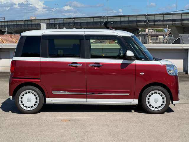 ダイハツ　ムーブキャンパス　ストライプスG　ダイハツ純正ナビ　フルセグTV　バックカメラ　ETC　前席シートヒーター　両側パワースライドドア　ホールドブレーキ　電動ブレーキ　パワーウィンドウ　サイドバイザー