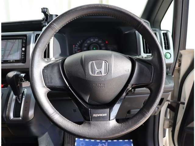 オートオークション会場より、ご希望のお車を一緒にお探し致します。
