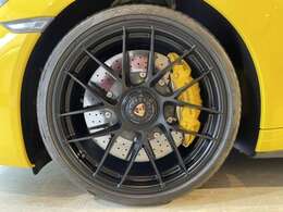 全車正規ディーラー又は、認証工場での法定12ヶ月点検を納車前整備として実施しご納車をいたします。