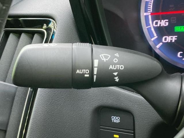 国産車から輸入車まで多様なお客様のニーズのお応えできるように、全国規模で豊富な在庫展開！車のことならWECARSへ！